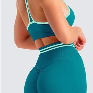 Doyoueven scrunch seamless short
